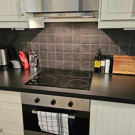 In The Heart Of Brosundet! Fully Equipped 3 Bed Room Ap Ålesund المظهر الخارجي الصورة