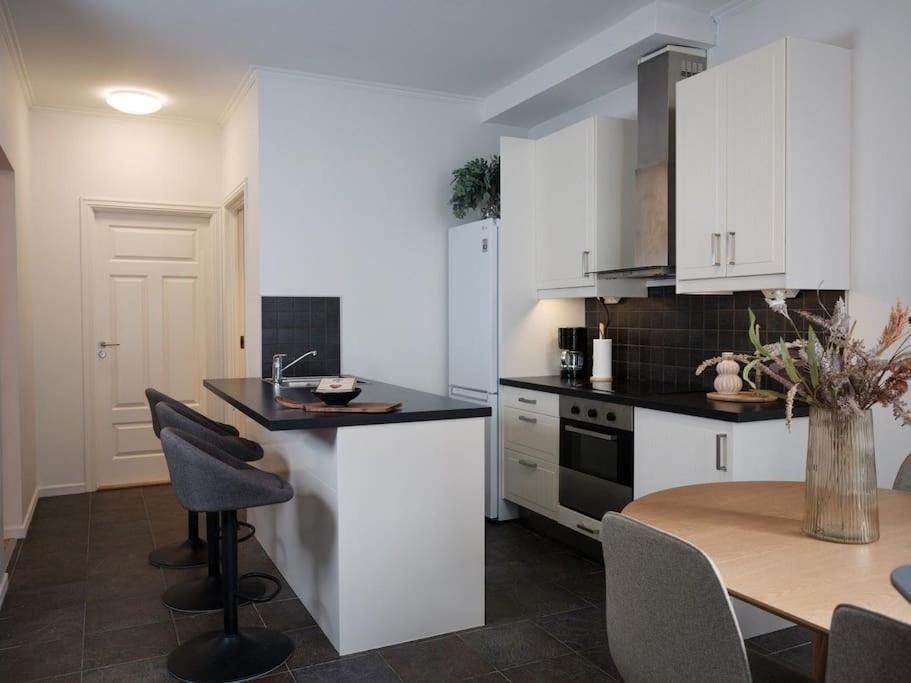 In The Heart Of Brosundet! Fully Equipped 3 Bed Room Ap Ålesund المظهر الخارجي الصورة