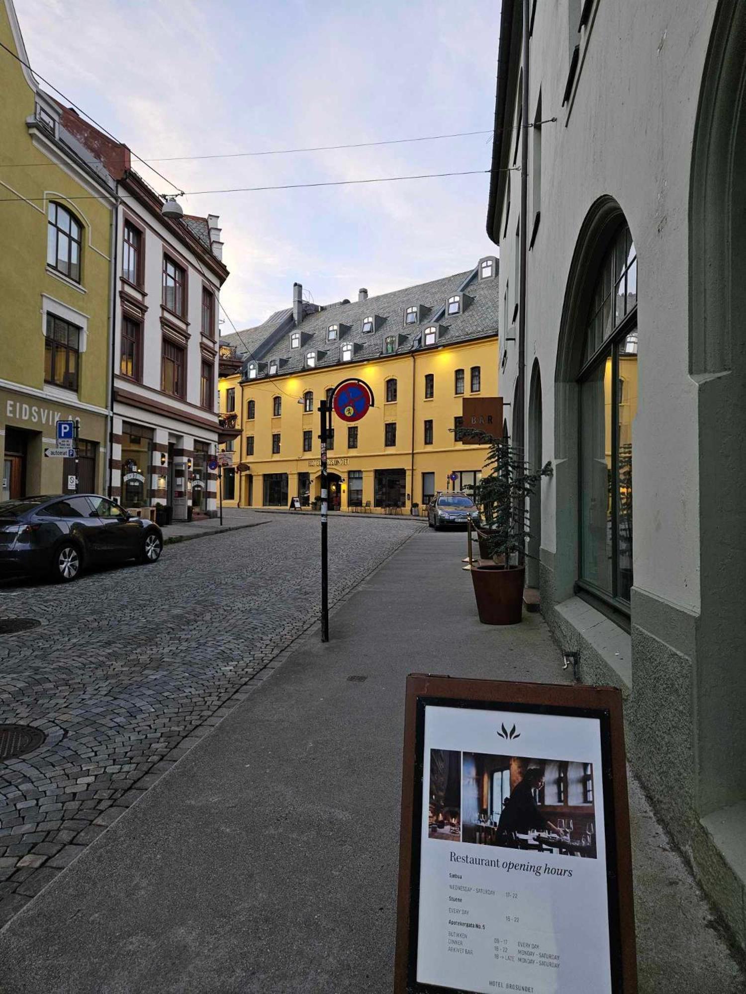 In The Heart Of Brosundet! Fully Equipped 3 Bed Room Ap Ålesund المظهر الخارجي الصورة